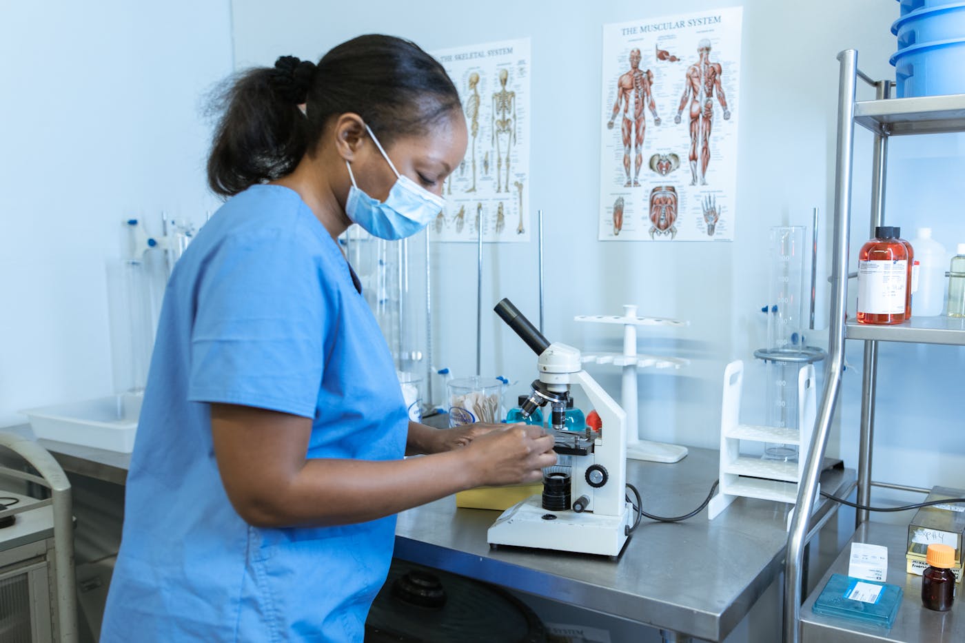 Laboratoire industriel en biotechnologie des bières et boissons